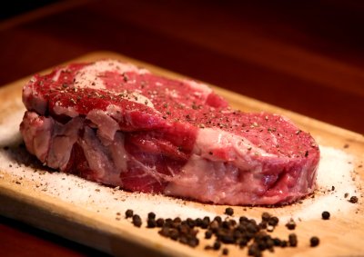 Zo bak je de perfecte rib-eye steak!